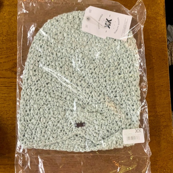 KrochetKids beanie - Picture 1 of 2